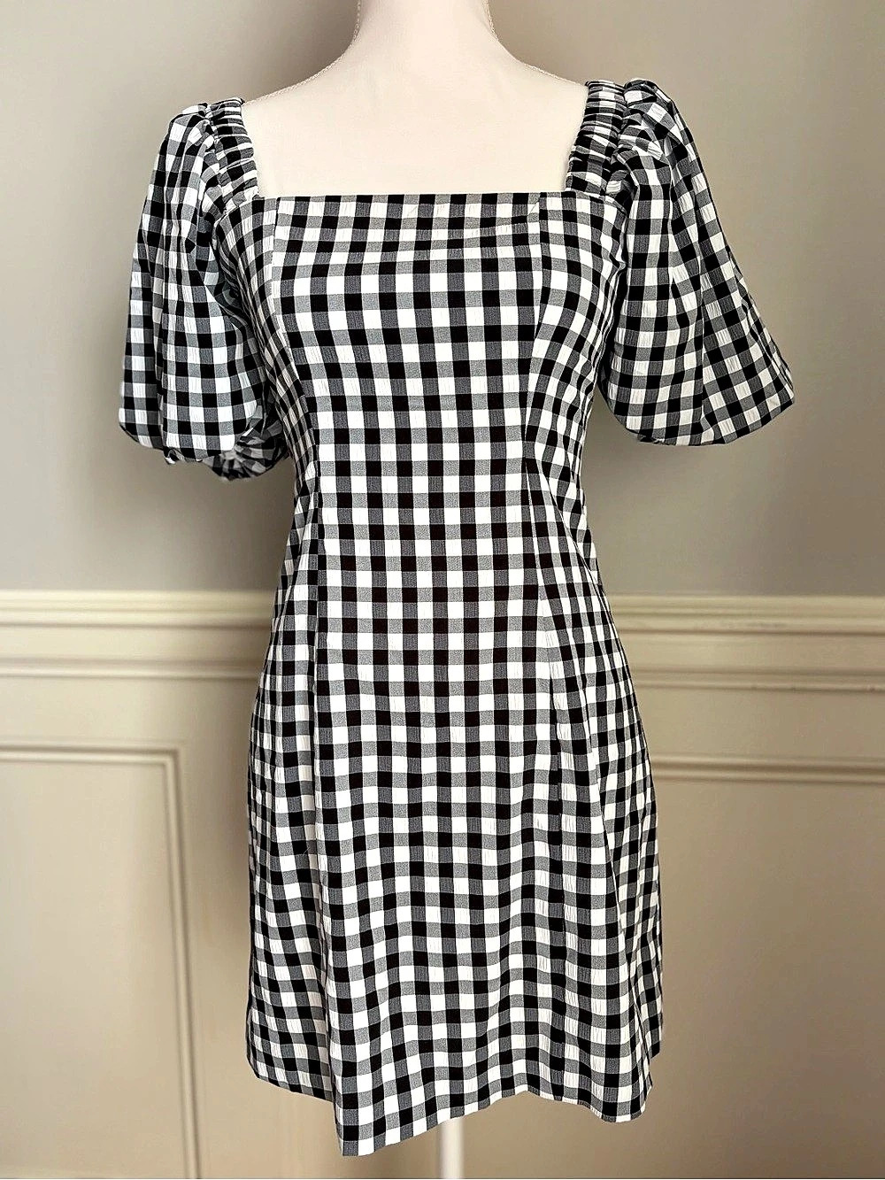 NWT SNDYS Tuscany Dress Gingham Puff Sleeve Mini Dress in Black & White